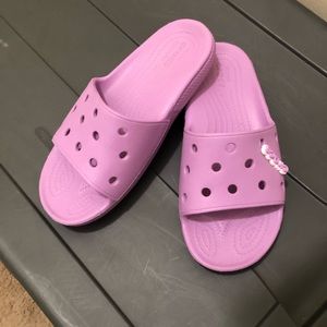 Orchid Crocs Slides